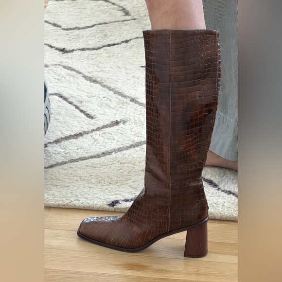 ALOHAS Shoes - ALOHAS Brown Croc-Embossed Heeled Boots